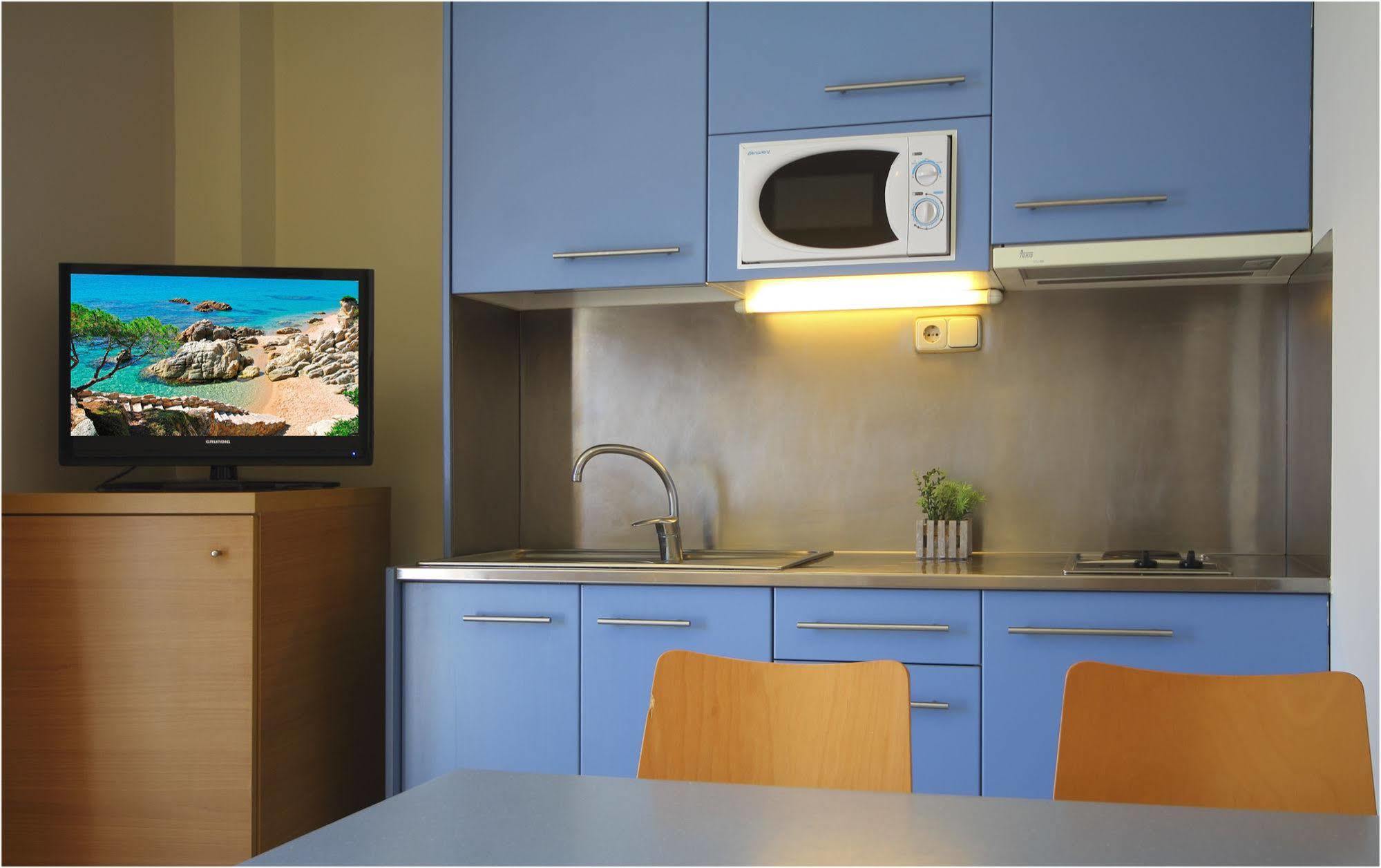 Aqua Hotel Nostre Mar Apartments ปิเนดาเดมาร์ ภายนอก รูปภาพ